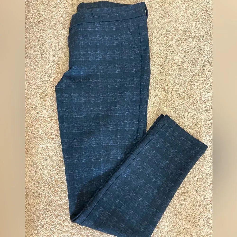 Kut from the Kloth NWOT Black Slimming Heavier Knit Black Pants Subtle Plaid